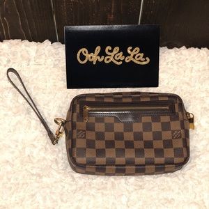 Louis Vuitton Pochette Macao Damier